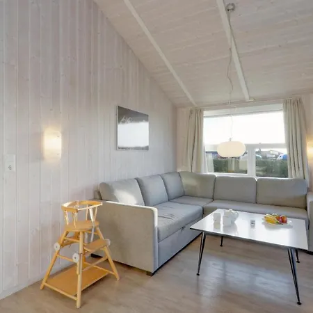 Holiday home Friedrichskoog-Strandpark 9